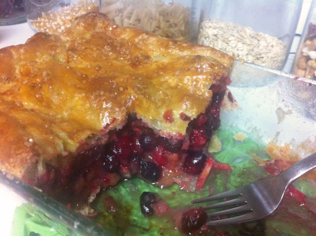 cranberry sage pie